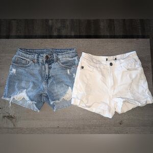 2 pair juniors shorts size 0